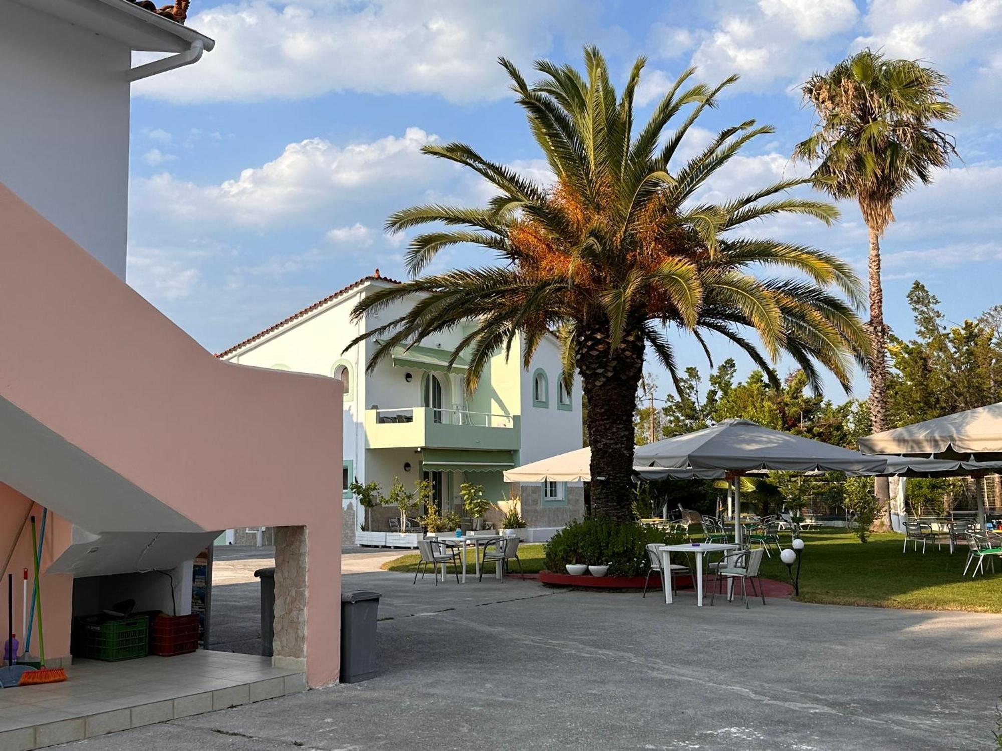 Aparthotel 7Syn7 Oreoi Exteriér fotografie